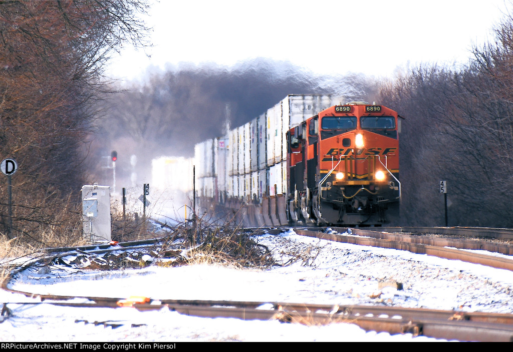 BNSF 6890